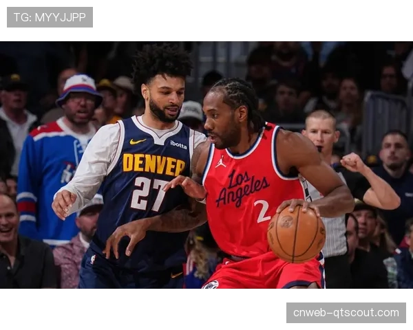 快船自1月起打出18战15负战绩，从西部垫底逆袭至附加赛区